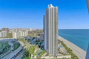 18975 Collins Ave, Sunny Isles Beach, FL 33160 - Photo 54