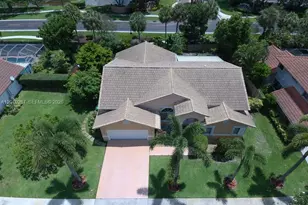 1231 SW 102nd Ave, Pembroke Pines, FL 33025 - Photo 2