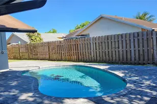 8120 SW 4th Ct, North Lauderdale, FL 33068 - Photo 20