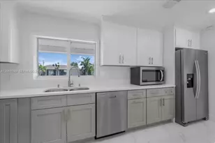 105 SE 45th, Cape Coral, FL 33904 - Photo 18