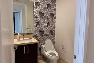 18101 Collins Ave, Sunny Isles Beach, FL 33160 - Photo 2