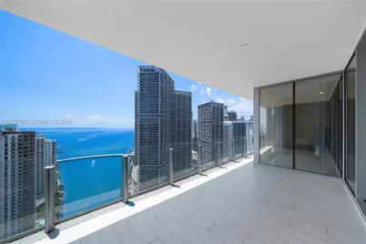 300 Biscayne Blvd Way #3503C, Miami, FL 33131 - Photo 4