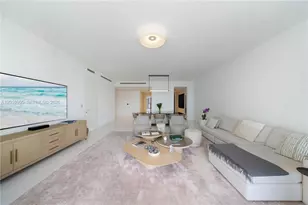 300 Biscayne Blvd Way, Miami, FL 33131 - Photo 16