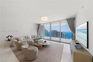 300 Biscayne Blvd Way, Miami, FL 33131 - Photo 12