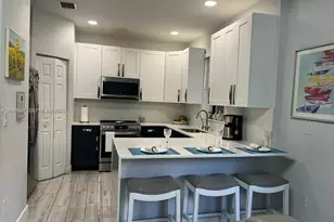 17548 SW 153rd Ct, Miami, FL 33187 - Photo 6