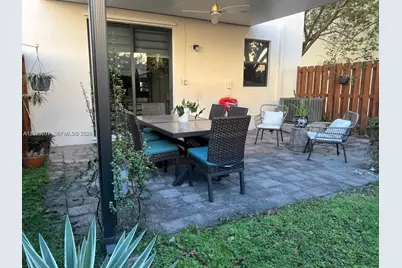 17548 SW 153rd Ct, Miami, FL 33187 - Photo 12