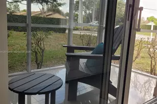 8101 SW 24th Ct, Davie, FL 33324 - Photo 2