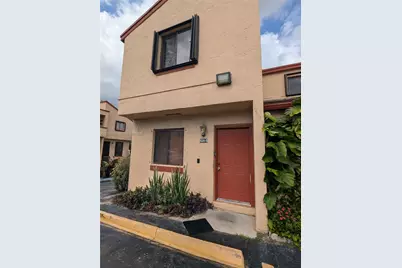5256 W 24th Ave #5-3, Hialeah, FL 33016 - Photo 2