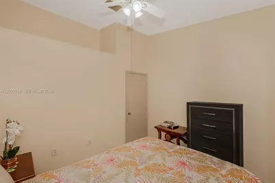 6745 NW 192nd Ln, Hialeah, FL 33015 - Photo 20