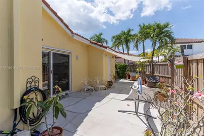 12304 NW 8th Ter, Miami, FL 33182 - Photo 26