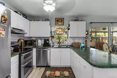 12304 NW 8th Ter, Miami, FL 33182 - Photo 12