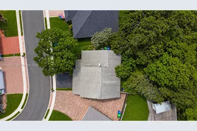 12113 NW 33rd St, Sunrise, FL 33323 - Photo 28