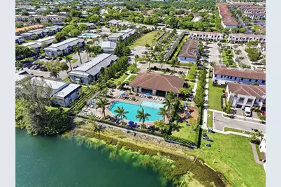 20572 NE 5th Pl, Miami, FL 33179 - Photo 26