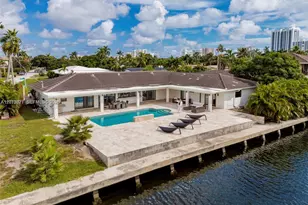 1912 Ocean Mist Dr, Lauderdale by the Sea, FL 33062 - Photo 6
