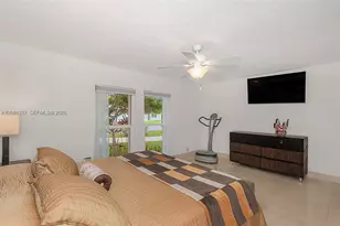 1912 Ocean Mist Dr, Lauderdale by the Sea, FL 33062 - Photo 24