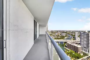 185 SW 7th St, Miami, FL 33130 - Photo 20