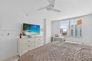 1985 S Ocean Dr, Hallandale Beach, FL 33009 - Photo 36