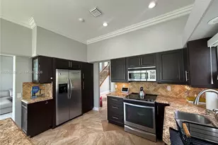 1070 Capistrano, Weston, FL 33326 - Photo 4