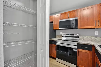 7995 NW 8th St #100C, Miami, FL 33126 - Photo 8