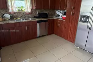1334 NW 6th Ave, Florida City, FL 33034 - Photo 4