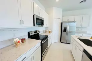 6909 Harbours Edge Ave, Lake Worth, FL 33467 - Photo 4