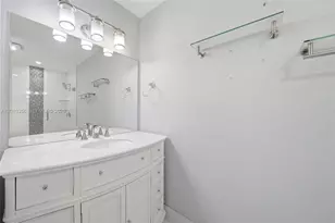 1615 SW 137th Pl, Miami, FL 33175 - Photo 10