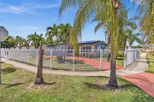4301 NW 185th St, Miami Gardens, FL 33055 - Photo 4