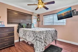 4301 NW 185th St, Miami Gardens, FL 33055 - Photo 16