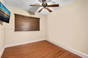 4301 NW 185th St, Miami Gardens, FL 33055 - Photo 18