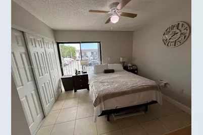 5464 W 26th Ave #27-D, Hialeah, FL 33016 - Photo 12
