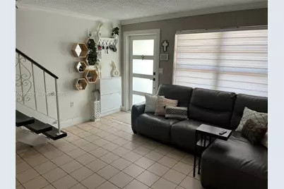 5464 W 26th Ave #27-D, Hialeah, FL 33016 - Photo 6