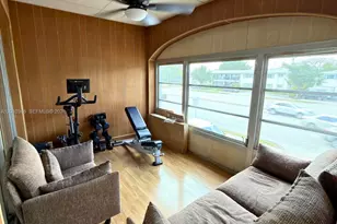 5112 Hollywood Blvd, Hollywood, FL 33021 - Photo 12