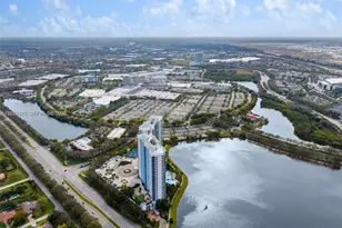 2681 N Flamingo Rd, Sunrise, FL 33323 - Photo 44