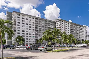3800 Hillcrest Dr, Hollywood, FL 33021 - Photo 38