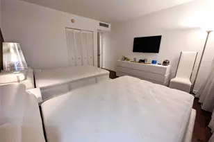 5600 Collins Ave, Miami Beach, FL 33140 - Photo 22