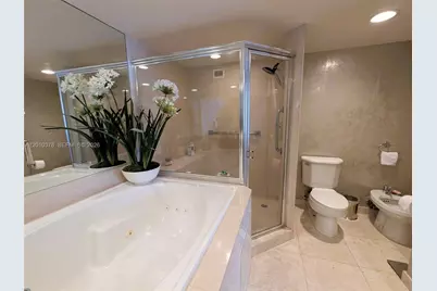 5600 Collins Ave #9E, Miami Beach, FL 33140 - Photo 34