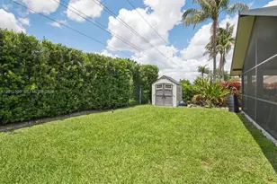 811 Amherst Ave, Davie, FL 33325 - Photo 30