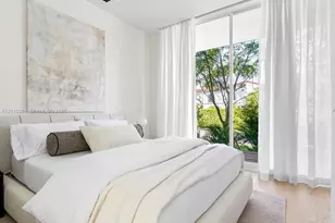 1081 W 48th St, Miami Beach, FL 33140 - Photo 14