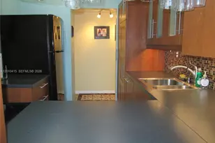 250 180th Dr, Sunny Isles Beach, FL 33160 - Photo 8