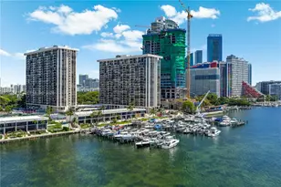 1901 Brickell Ave, Miami, FL 33129 - Photo 10