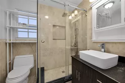 650 NE 76th St, Miami, FL 33138 - Photo 44