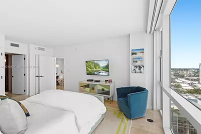 6801 Collins #1215, Miami Beach, FL 33141 - Photo 8