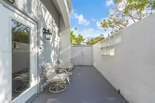 20904 Leeward Ct, Aventura, FL 33180 - Photo 24