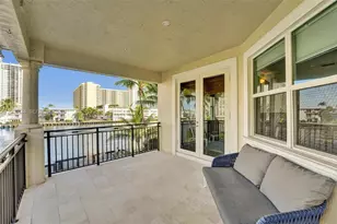 1575 Windjammer Way, Hollywood, FL 33019 - Photo 32