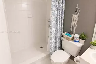 3300 NE 191st St, Aventura, FL 33180 - Photo 8