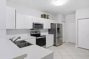 2132 Bahia Ln, Weston, FL 33327 - Photo 10