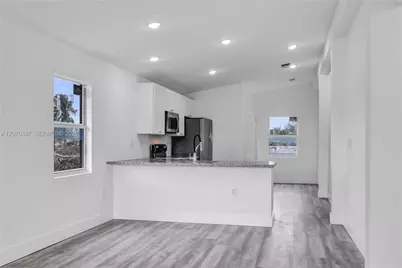 763 NW 80th St #B, Miami, FL 33150 - Photo 12