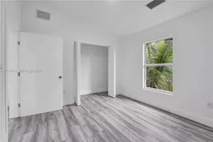 763 NW 80th St, Miami, FL 33150 - Photo 16