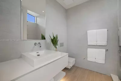 7815 Atlantic Way, Miami Beach, FL 33141 - Photo 28