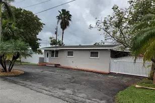 690 SW 120th Ave, Miami, FL 33184 - Photo 2